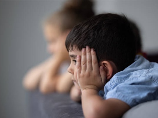 Hơn 90% cha mẹ có con tự kỷ bị căng thẳng